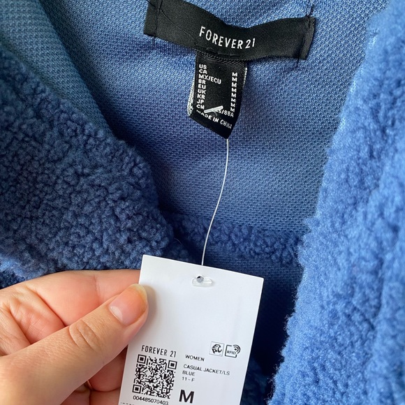 NWT Shacket - Picture 3 of 4